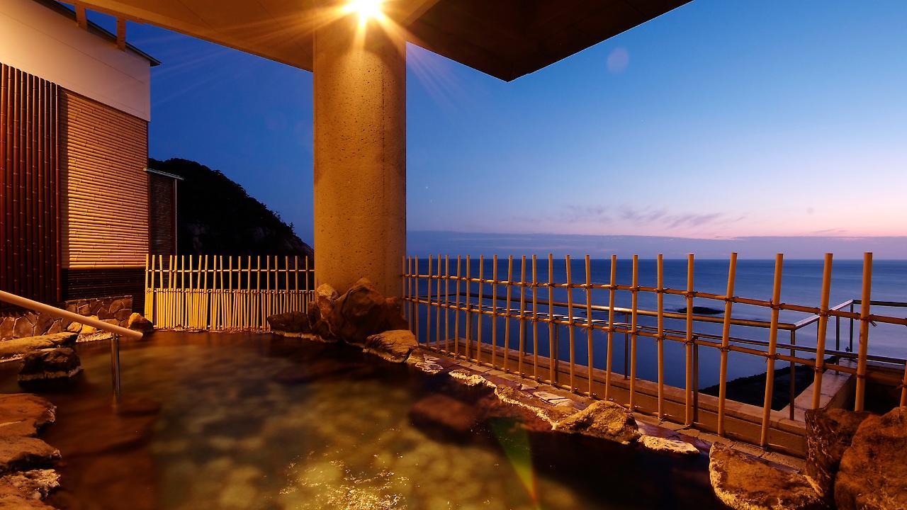 Hotel Kinparo Toyooka  Exterior photo